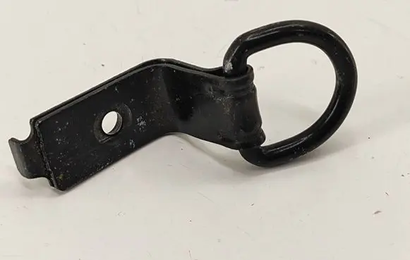 Peugeot 5008 II Tie down hook / loop 