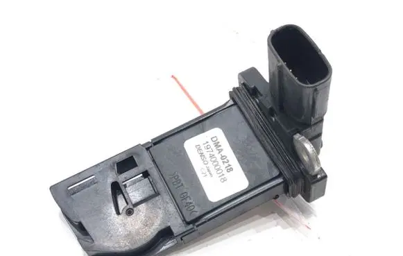 Toyota Auris 150 Mass air flow meter DMA-0218