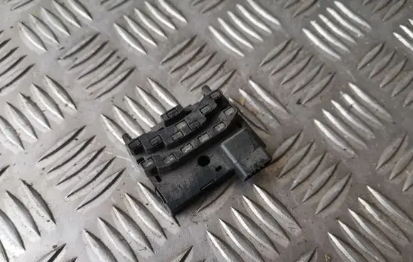 Volkswagen Caddy Steering angle sensor 1K0959654