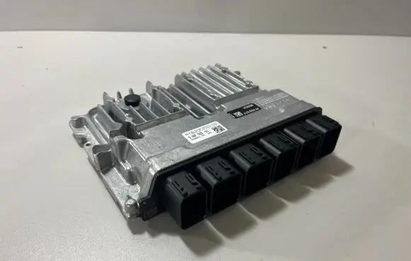 BMW X4 G02 Engine control unit/module 5A8F928