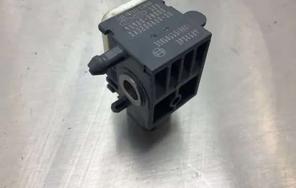 Hyundai Santa Fe Airbag deployment crash/impact sensor 959202B000 SA320000000