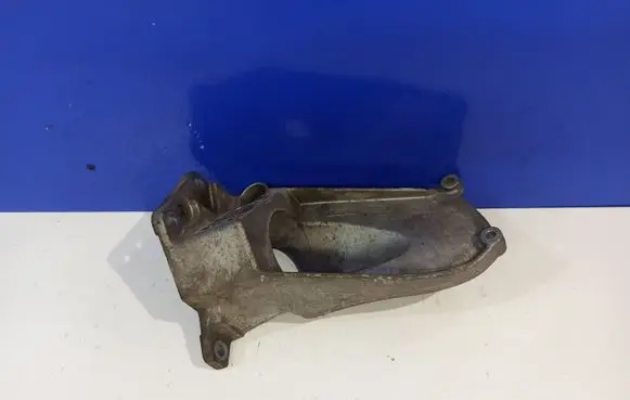 Volvo V60 Driveshaft support bearing bracket 31370633