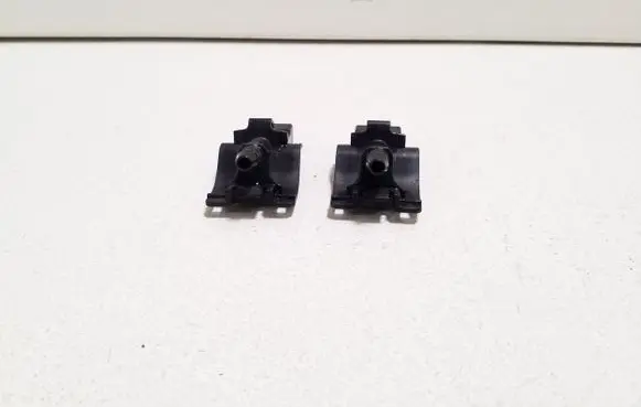 Windshield washer spray nozzle