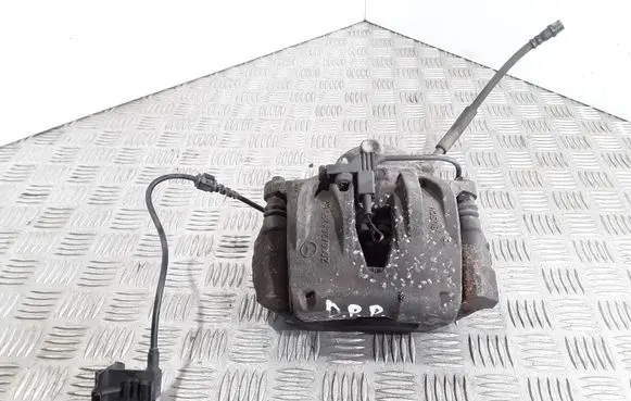 Mercedes-Benz E W211 Front brake caliper