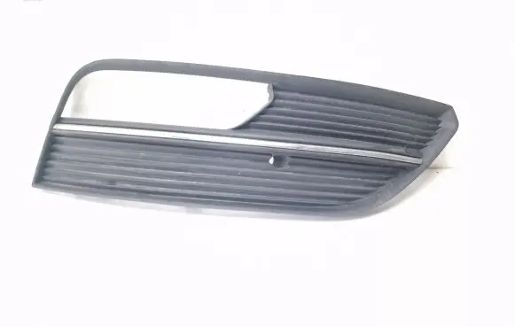 Audi A3 S3 8V Front bumper lower grill 8V3807682A