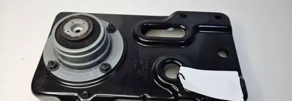 BMW 3 E92 E93 Battery tray 7200087 20343410