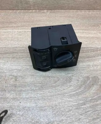 Opel Zafira A Light switch 09133249