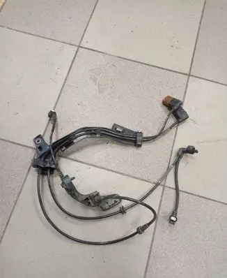 Mercedes-Benz EQS X296 Front ABS sensor wiring A2965400114 2965400114