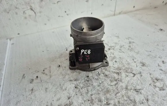 Audi A4 S4 B5 8D Mass air flow meter 037906461B