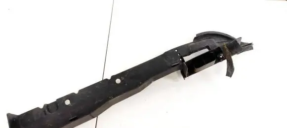 Front bumper mounting bracket