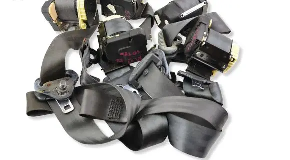 Renault Clio II Front seatbelt 