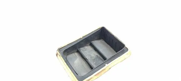 Citroen C4 II Picasso Quarter panel pressure vent 96384903 8199