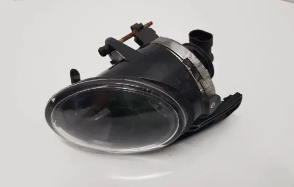 Volkswagen PASSAT B6 Front fog light