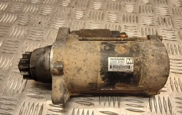 Nissan X-Trail T30 Starter motor 233008H801