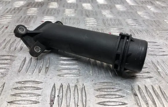 BMW 5 F10 F11 Engine coolant pipe/hose 7810707 10808611