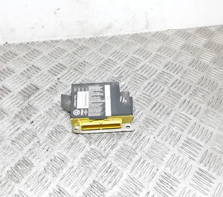 Volkswagen PASSAT B6 Airbag control unit/module 3C0909605A 331322 51042803
