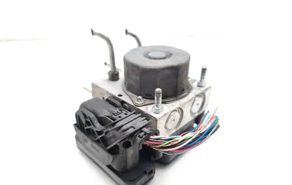 Dacia Sandero ABS Pump 476602473R 0265956318