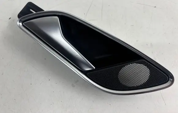Audi Q3 8U Rear door interior handle 8U0839019C 8U0839019B