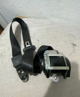 Audi Q7 4L Front seatbelt 606727200