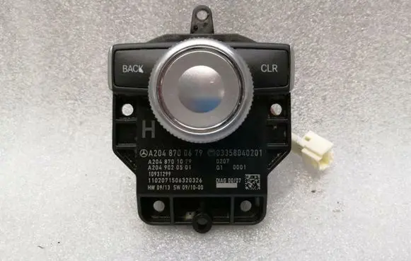 Mercedes-Benz C W204 Head unit multimedia control A2048700679