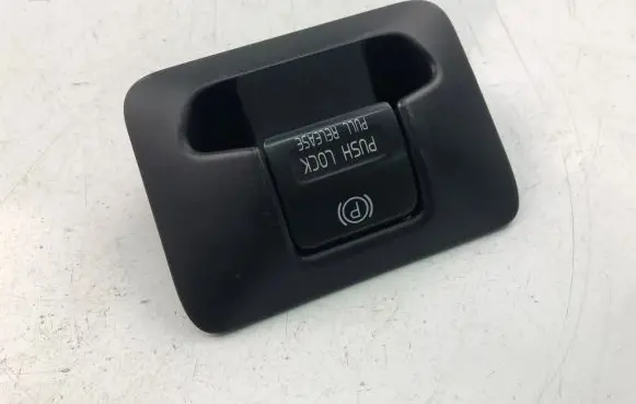 Volvo S60 Other switches/knobs/shifts 31334637