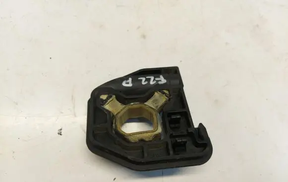 BMW 2 F22 F23 Radiator mount bracket