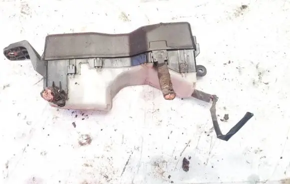 Toyota Corolla Verso E121 Fuse box set