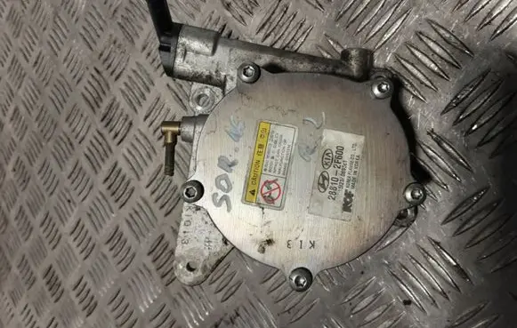 KIA Sorento Vacuum pump 288102F600