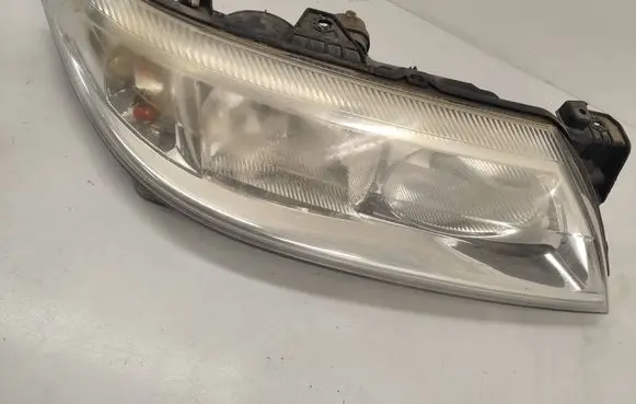 Renault Laguna II Headlight/headlamp 8200002847