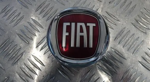 Fiat Tipo Manufacturer badge logo/emblem 07356568100