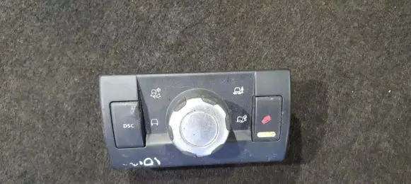 Traction control (ASR) switch