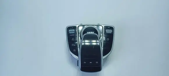 Mercedes-Benz E W213 Head unit multimedia control A2139004608