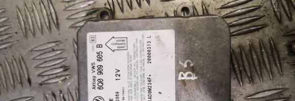 Volkswagen PASSAT B5 Airbag control unit/module 6q0909605b