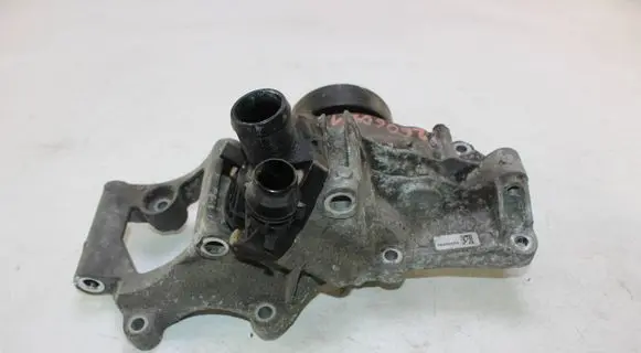 BMW X1 F48 F49 Water pump 8575850
