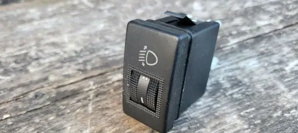 Audi A4 S4 B5 8D Headlight level height control switch 8D0941301