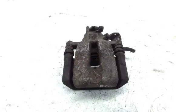 Fiat 500L Rear brake caliper