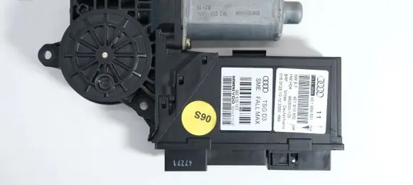 Audi A8 S8 D3 4E Front door window regulator motor 4E1959801