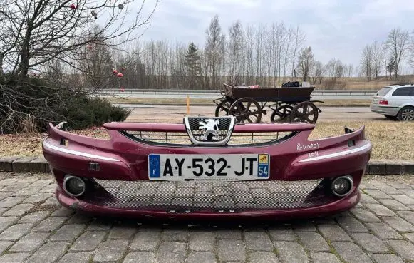 Peugeot 607 Front bumper 9649008677 1858832016