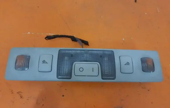 Volkswagen Crafter Boot/trunk interior light 4B0947111