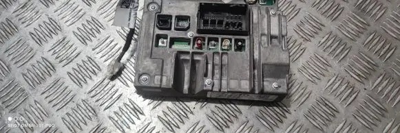 Jeep Grand Cherokee Bluetooth control unit module 043041709014 68386853