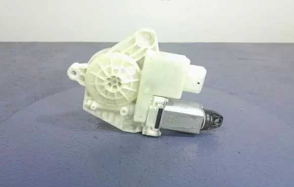 Rear door window regulator with motor