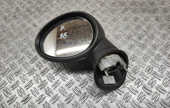 Mini Cooper Countryman R60 Front door electric wing mirror 