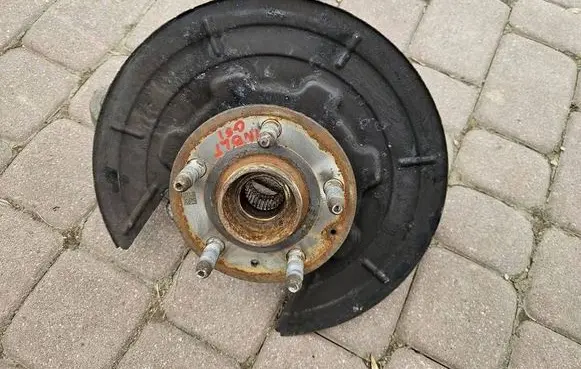 Opel Insignia B Rear wheel hub 13512894