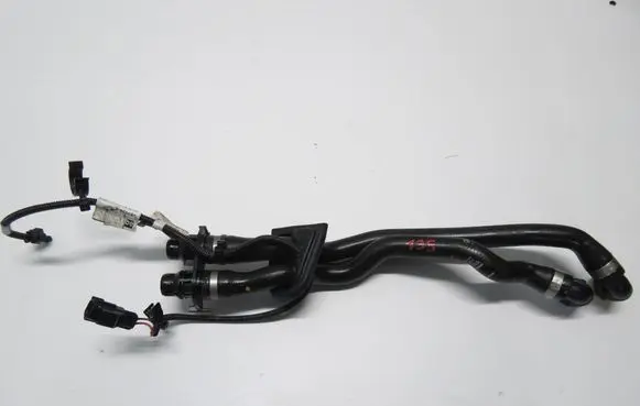Volvo V60 Engine coolant pipe/hose 31368175