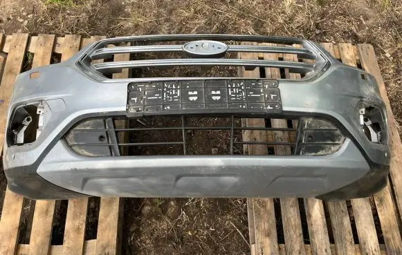 Ford Kuga II Front bumper GV4417757A GV4417757B GV4417757C
