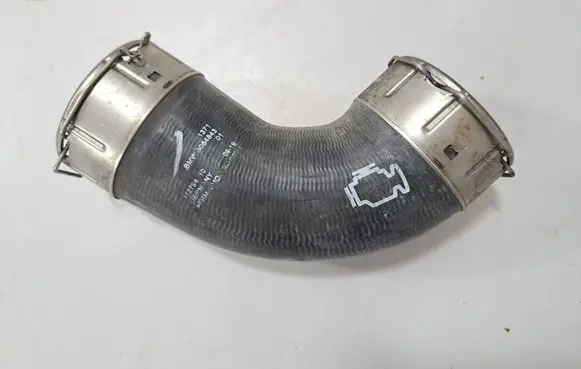 Intercooler hose/pipe