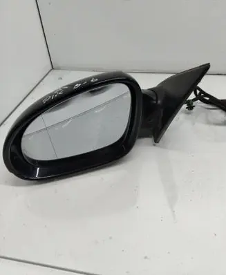 Volkswagen PASSAT B6 Front door electric wing mirror 3C0857933
