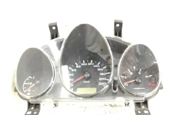 Mitsubishi Colt Speedometer (instrument cluster) MN1488900 MM0038009