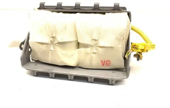 Mitsubishi Lancer VIII Passenger airbag 7030A071