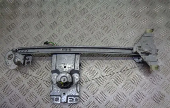 Peugeot 307 Front door electric window regulator 